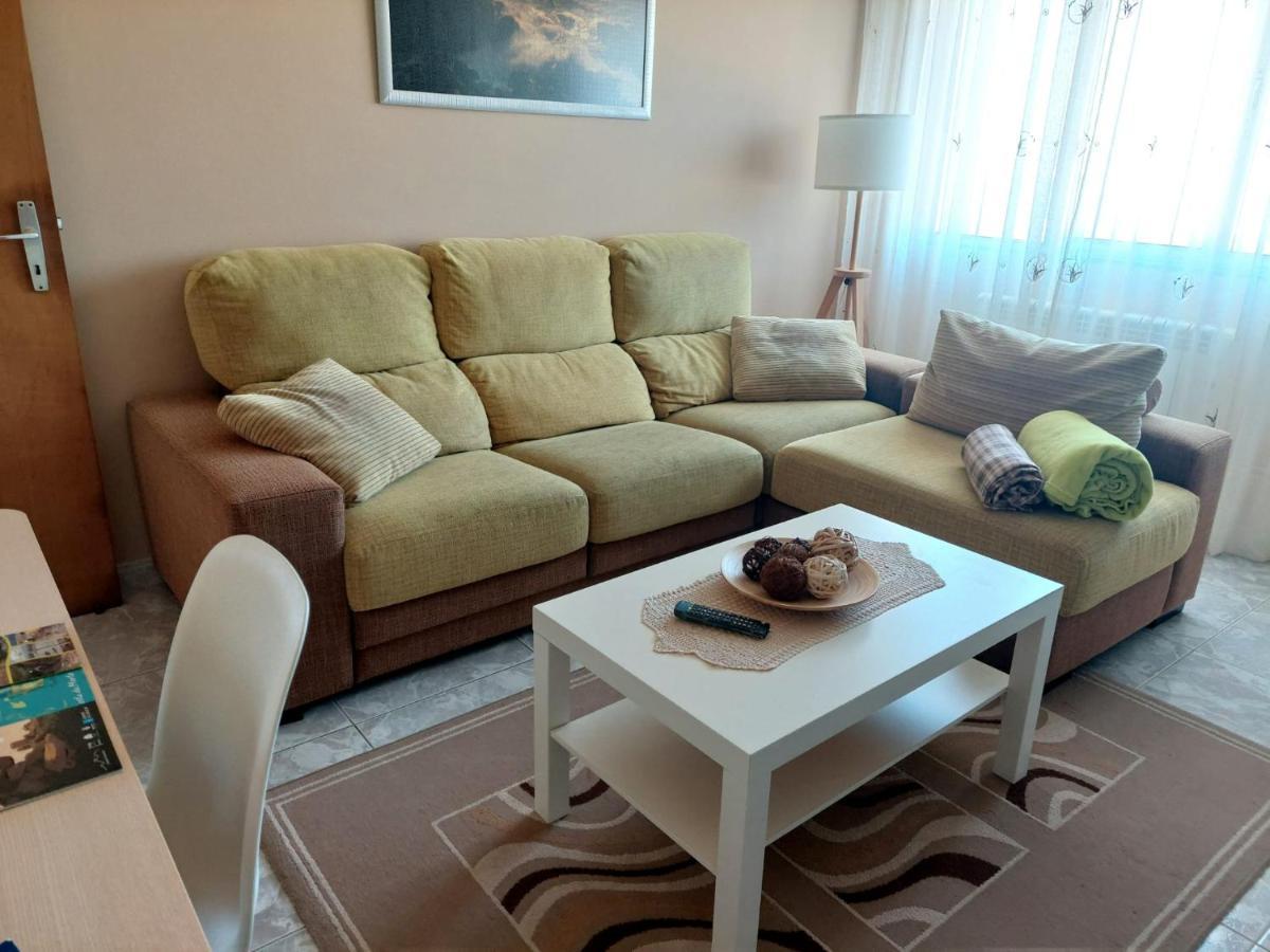 O Recuncho De Macias Apartment Laxe Luaran gambar